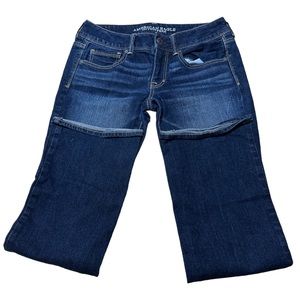 Women’s size 6 short American eagle brand jeans casual simple